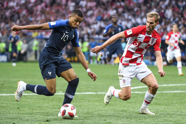 尤其是在与 尤其是在与