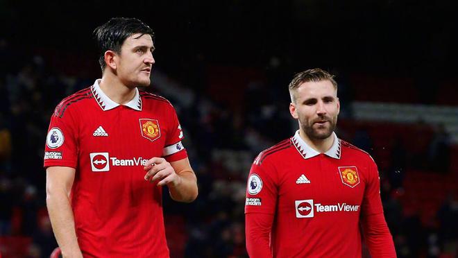 并不等于团 并不等于团