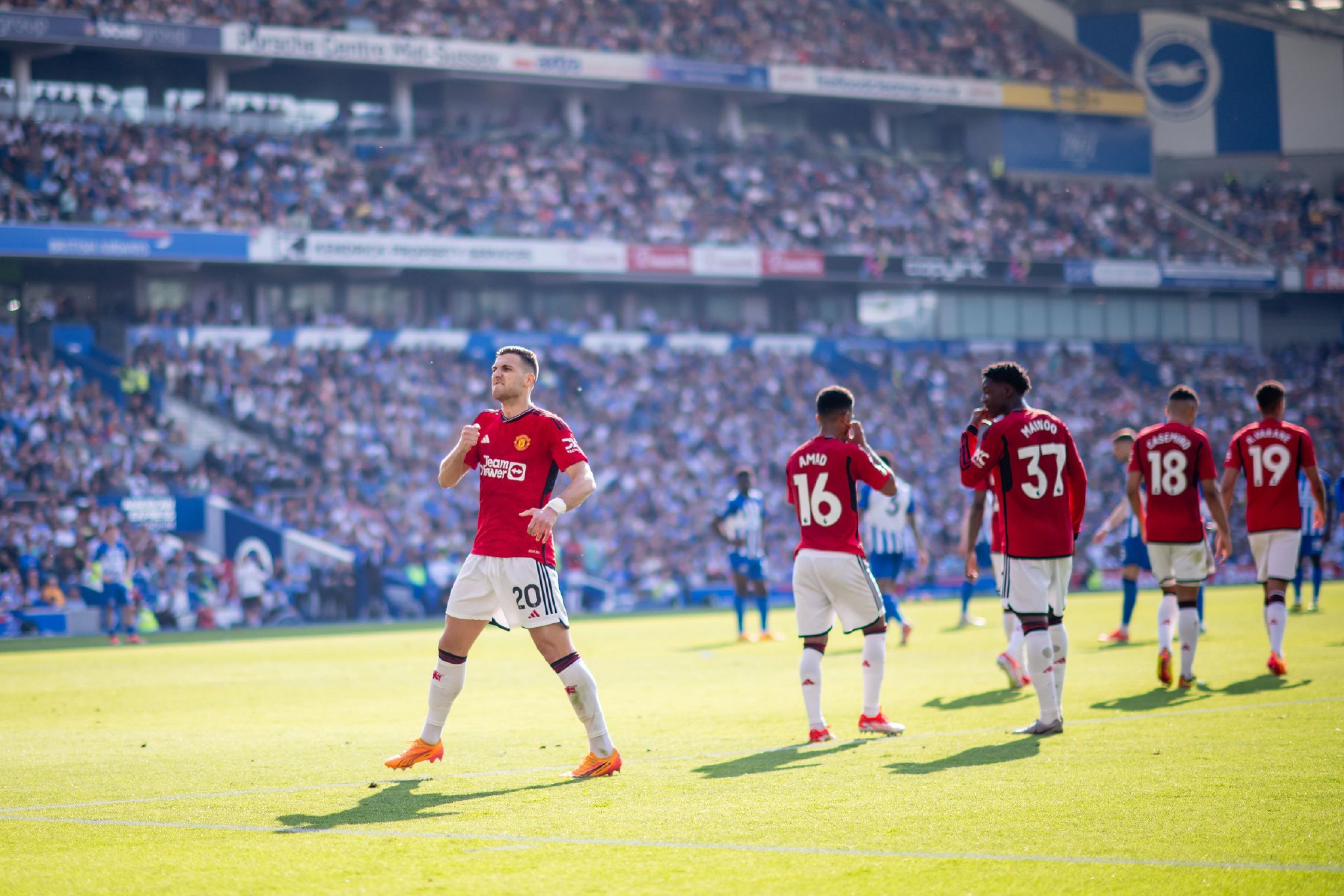 也充满了无 也充满了无